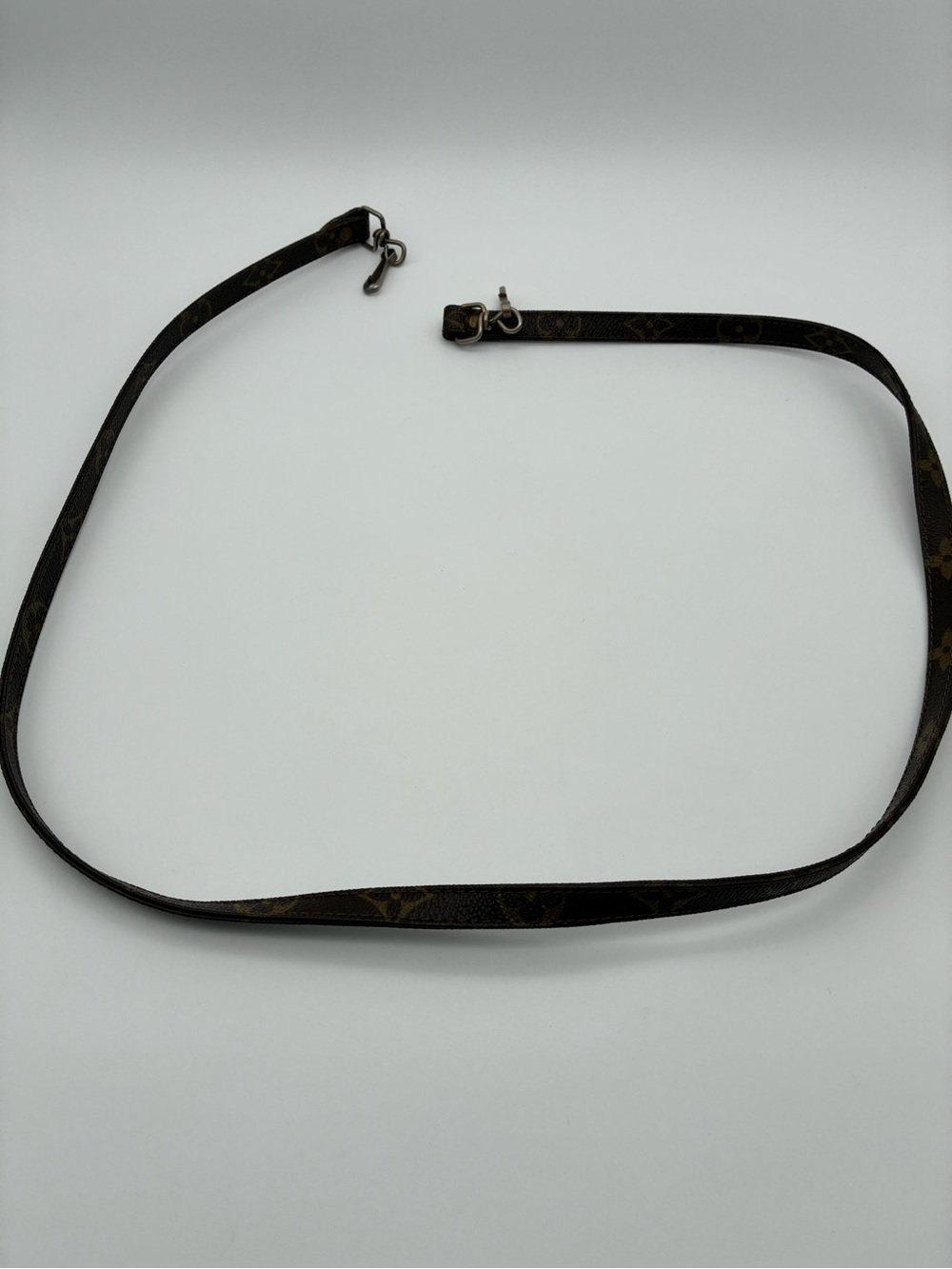 Louis Vuitton Monogram Slim Leather crossbody Strap - Brown with Gold - Picture 5 of 5